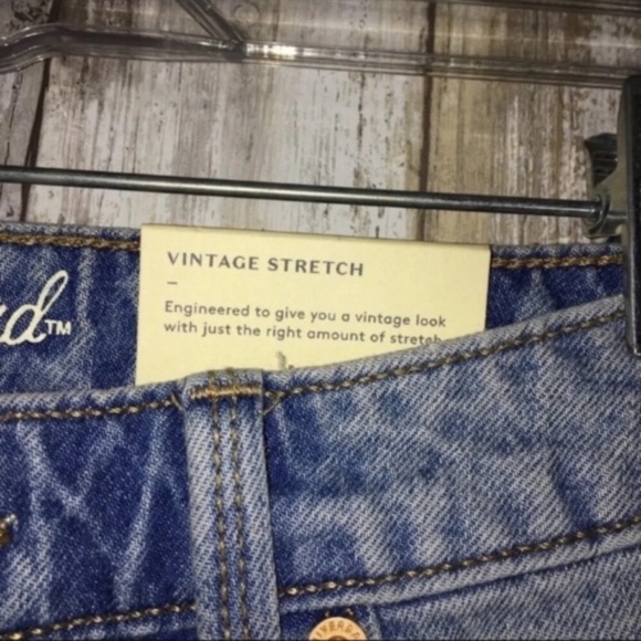 NWT Universal Thread High Rise Vintage Stretch Shorts - Picture 6 of 6